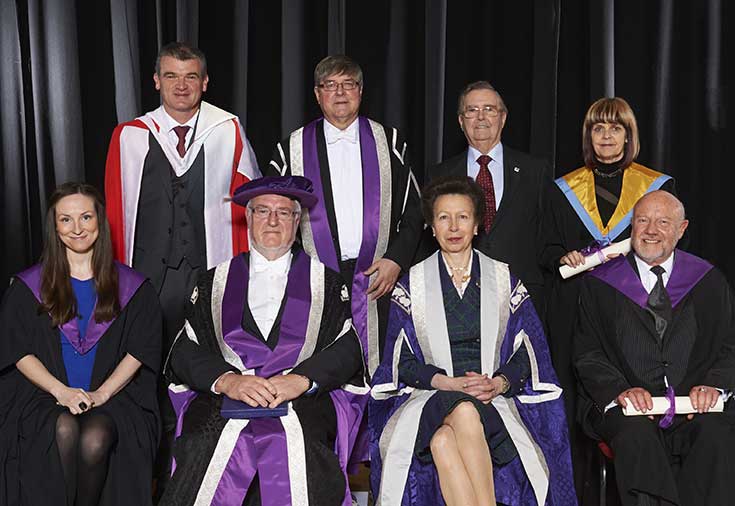 Honorary award winners with the Chancellor and Vice Chancellor Honorary award winners with the Chancellor and Vice Chancellor