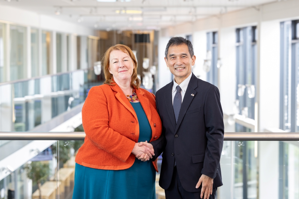 UHI welcomes Consul General of Japan