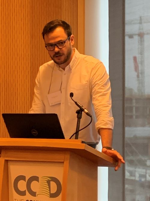 Dr Andrew Lind giving a lecture